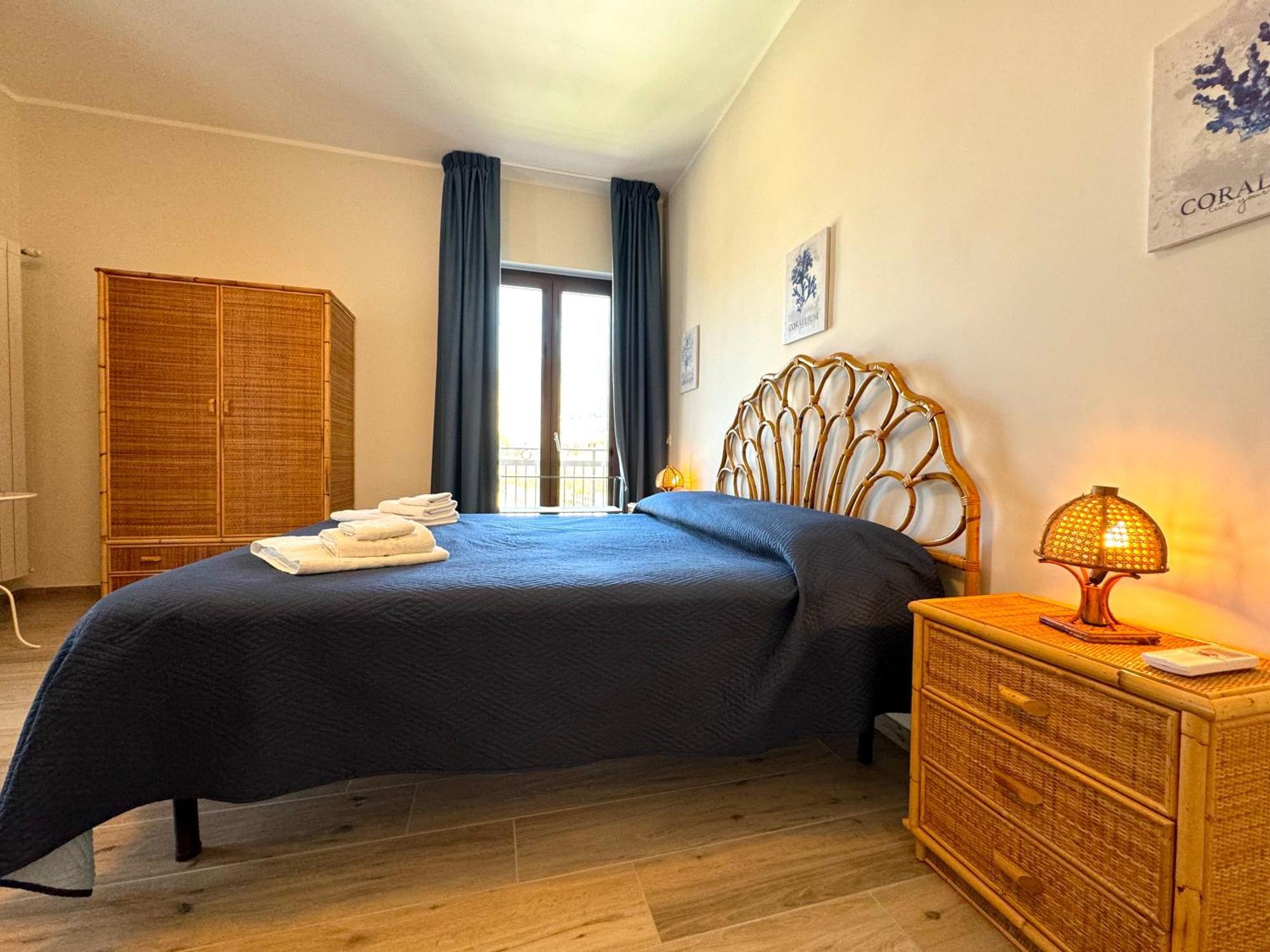 Casa Di Mami Lägenhet Capaci Exteriör bild