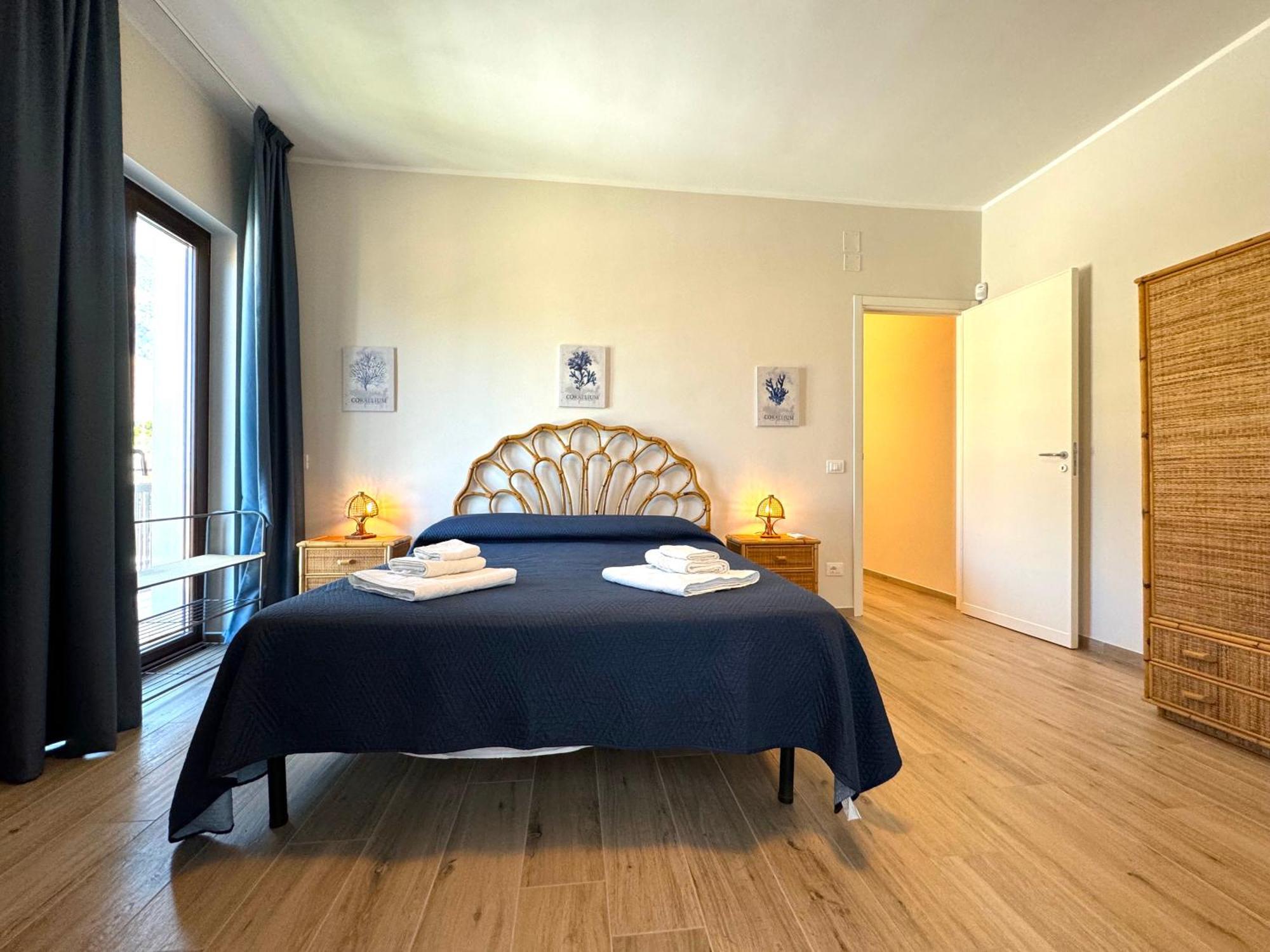 Casa Di Mami Lägenhet Capaci Exteriör bild